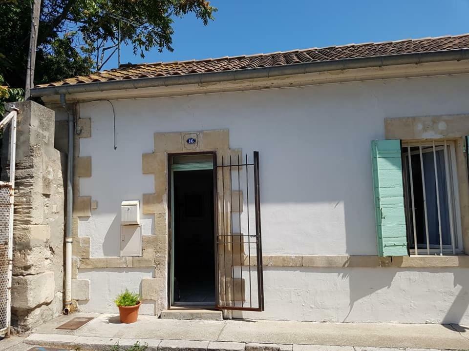 Jolie Petite Maison Idealement Situee Daire Arles Dış mekan fotoğraf